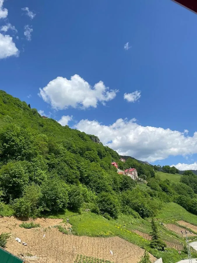 Bizim O'Ra Kueme Evleri & Bungalov Trabzon