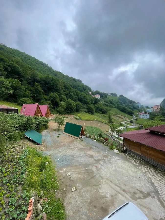 Bizim O'Ra Kueme Evleri & Bungalov Trabzon 0*,  Törökország
